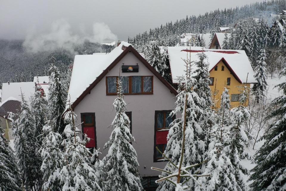 Altitude Guest House Ranca Exterior foto